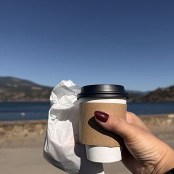 Stoked Roasters + Coffeehouse - Coffee with a view. - Coffee & Tea Near Me - Hood River, Oregon Stoked Roasters + Coffeehouse - Coffee with a view. - Coffee & Tea Near Me - Hood River, Oregon