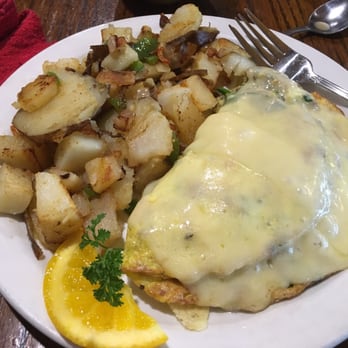 Junkyard Cafe - Junkyard omlette - American Near Me - Simi Valley, California