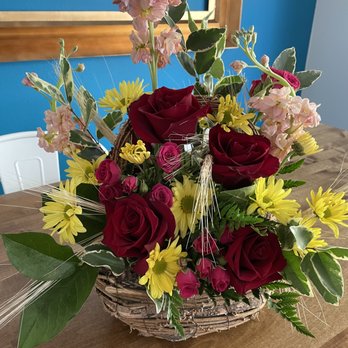 The Floral Boutique - Florists Near Me - DeLand, Florida