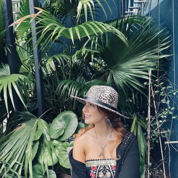 Copper Vine Inn - Outdoor Courtyard and @LexiParr - Wine Bars Near Me - New Orleans, Louisiana