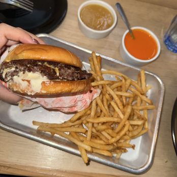 familyfriend - Double patty Kewpie burger - Guamanian Near Me - Seattle, Washington