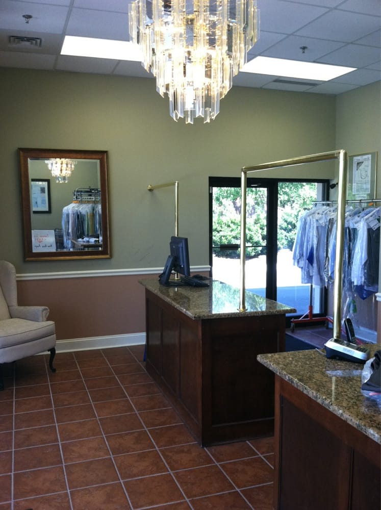 PRESTIGE GREEN CLEANERS Updated September 2024 22 Reviews 1821