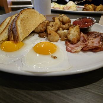 White Spot - Walnut Grove - a plate of breakfast food - Burgers Near Me - Langley, British Columbia
