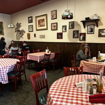 Mama Cozza's - Italian Near Me - Anaheim, California Mama Cozza's - Italian Near Me - Anaheim, California