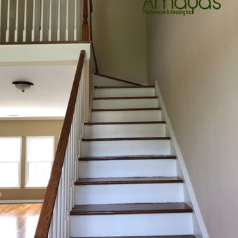 Amaya’s Maintenance - Remodeled staircase with hardwood. - Home Cleaning Near Me Amaya’s Maintenance - Remodeled staircase with hardwood. - Home Cleaning Near Me