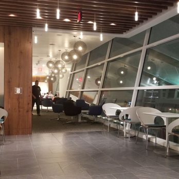 The Centurion Lounge - Airport Lounges Near Me - Dallas, Texas