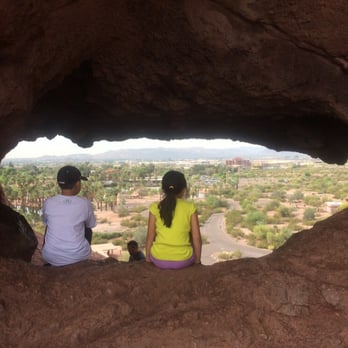 Hole-in-the-Rock - Hole in the Rock, perfect for kids - Hiking Near Me - Phoenix, Arizona