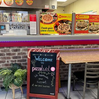 Chicago's Pizza With A Twist - a welcome sign - Pizza Near Me - Roseville, California Chicago's Pizza With A Twist - a welcome sign - Pizza Near Me - Roseville, California