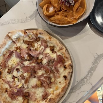 Sono North Park - Sono pizza and large shell pasta - Italian Near Me - San Diego, California Sono North Park - Sono pizza and large shell pasta - Italian Near Me - San Diego, California