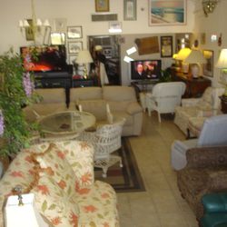 Polk Furniture Consignment - Store Pictures inventory