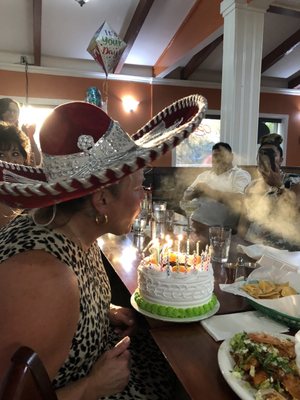 El Chino Taqueria y Mariscos by null