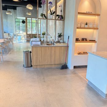 Laylo - Coffee & Tea Near Me - Atlanta, Georgia