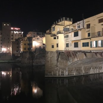 Osteria del Ponte Vecchio - View of the old bridge from the back patio at the restaurant. - Italian Near Me - Florence, FI Osteria del Ponte Vecchio - View of the old bridge from the back patio at the restaurant. - Italian Near Me - Florence, FI