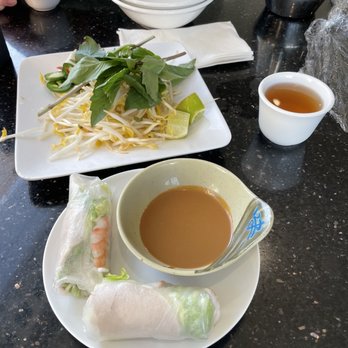 Pho Ha - Summer roll with shrimp and pork - Vietnamese Near Me - Philadelphia, Pennsylvania Pho Ha - Summer roll with shrimp and pork - Vietnamese Near Me - Philadelphia, Pennsylvania