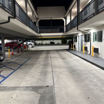 Corona Motel - Driving in - Hotels Near Me - North Hollywood, California Corona Motel - Driving in - Hotels Near Me - North Hollywood, California
