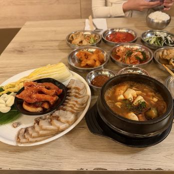 Jomaru Korean Hot Pot - Small bossam and soon tofu haejangguk combo - Korean Near Me - Cerritos, California Jomaru Korean Hot Pot - Small bossam and soon tofu haejangguk combo - Korean Near Me - Cerritos, California