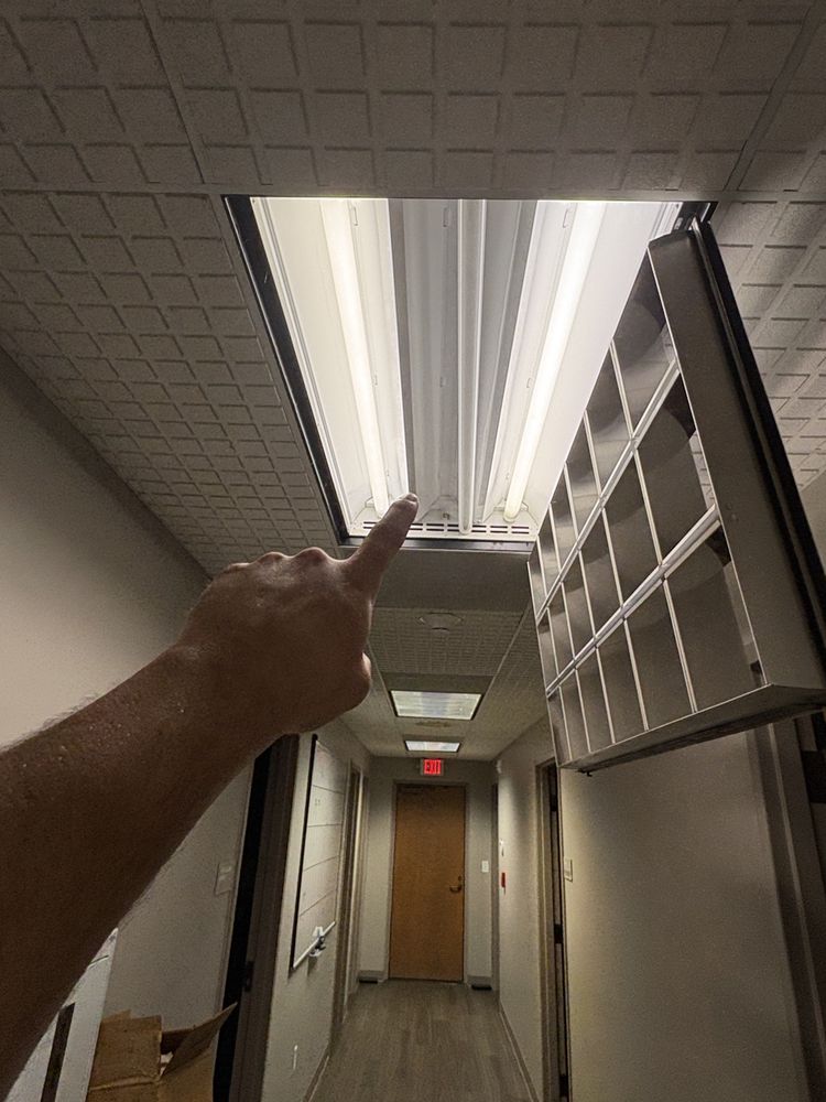 Slide of Crosses Creek Handymen