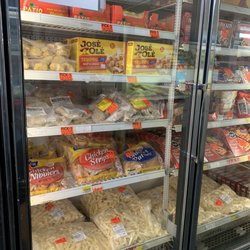 Revel's Meats & Groceries