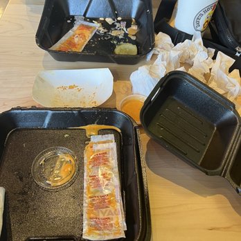 Dave's Hot Chicken - Ate it all!!! - Chicken Shop Near Me - Gilbert, Arizona