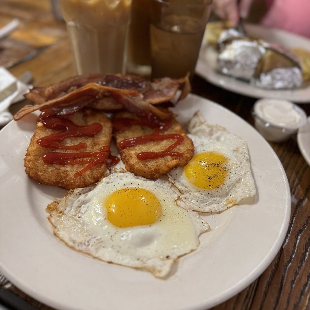 Grand Canyon Restaurant - American Near Me - Brooklyn, New York Grand Canyon Restaurant - American Near Me - Brooklyn, New York