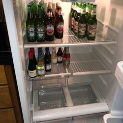 Horton House Bed & Breakfast - Lots of beers in the fridge.