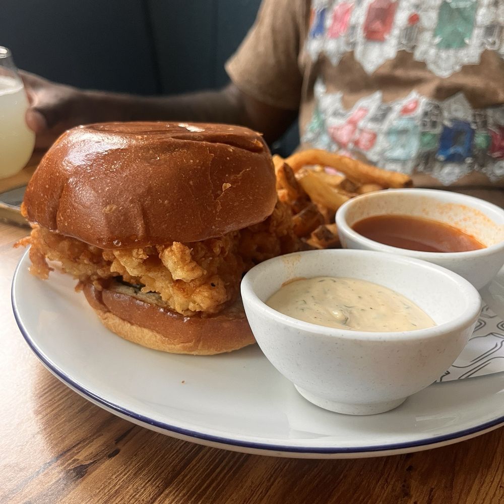 Buttermilk Kitchen - Chicken Sandwich - Breakfast & Brunch Near Me - Atlanta, Georgia