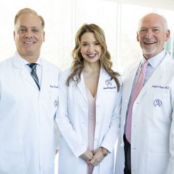 The Swan Center for Plastic Surgery - Double Board Certified Plastic Surgeons, Dr. Dean Fardo, Dr. Cristen Catignani and Dr. Joseph Bauer.