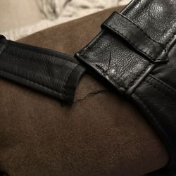 Loop N Stitch - Waist strap of leather riding chaps