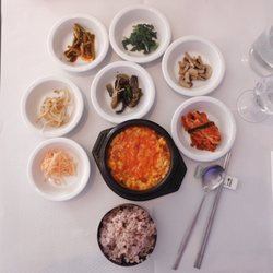 Hanzan - Tofu soup with delicious appetizers. Kimchi is too salty to my taste but overall very good.