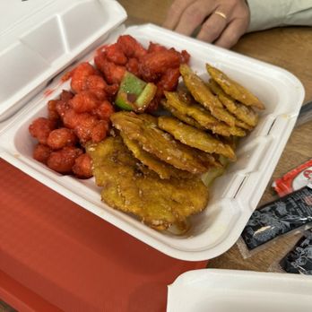 Michy's Chino Boricua - Sweet sour chicken with Tostones - Chinese Near Me - Houston, Texas Michy's Chino Boricua - Sweet sour chicken with Tostones - Chinese Near Me - Houston, Texas