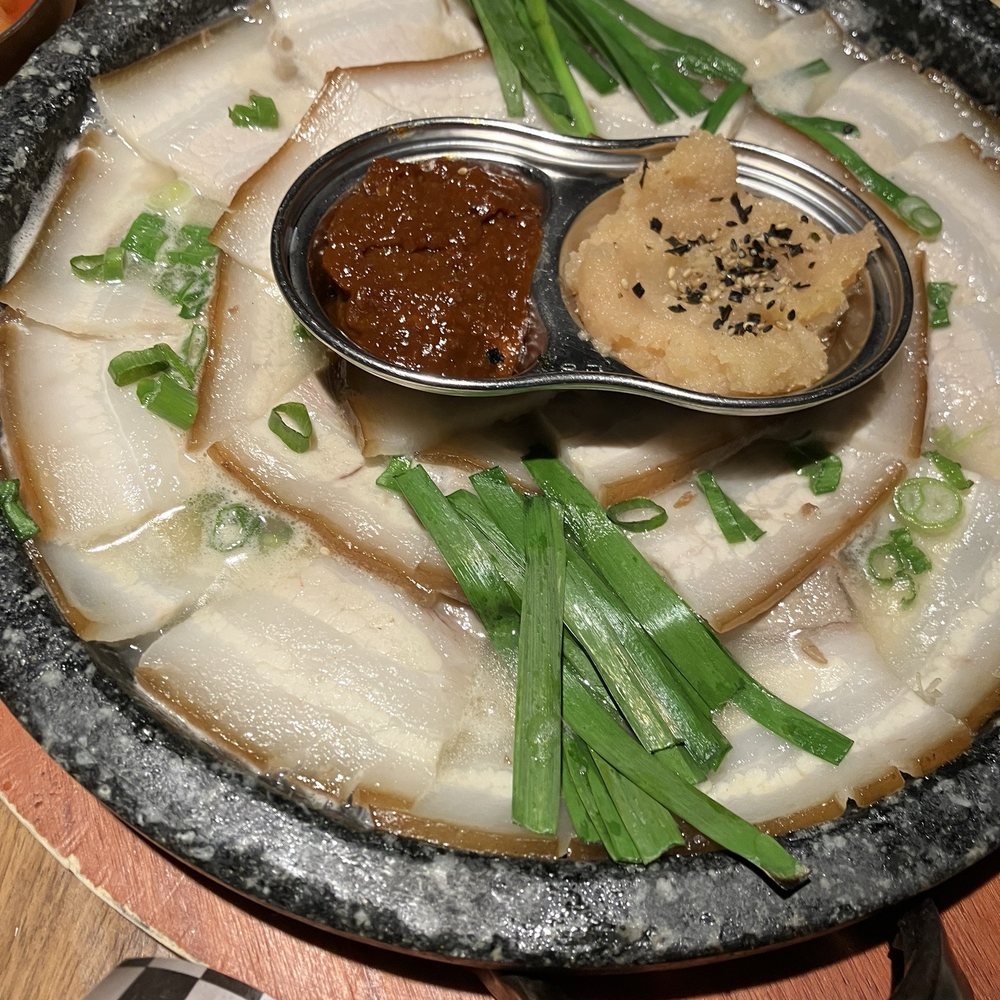 Jin Cook - Sou vide garlic pork - Korean Near Me - Northridge, California Jin Cook - Sou vide garlic pork - Korean Near Me - Northridge, California