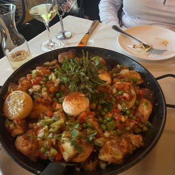 Luna Red - De la Luna paella - New American Near Me - San Luis Obispo, California Luna Red - De la Luna paella - New American Near Me - San Luis Obispo, California