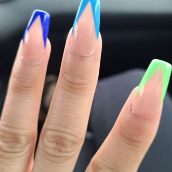 Bibi's Nails Melrose Park - Nail Salons Near Me - Melrose Park, Illinois