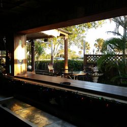Pelican Pub