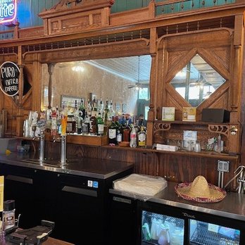 Schilo's - Bar seating - Delis Near Me - San Antonio, Texas Schilo's - Bar seating - Delis Near Me - San Antonio, Texas