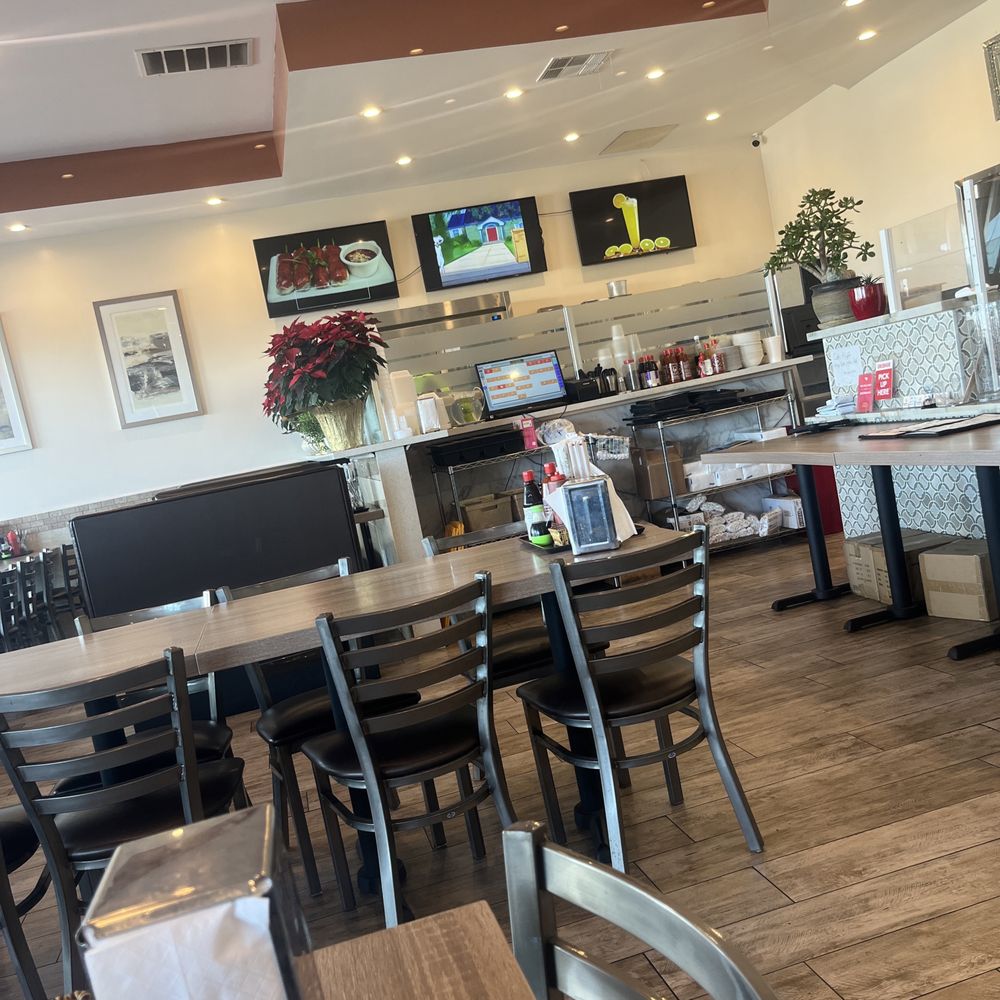 Pho 36 - Just ordered, now waiting. - Vietnamese Near Me - Corona, California Pho 36 - Just ordered, now waiting. - Vietnamese Near Me - Corona, California