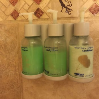 Thunderbird Lodge - Loved the shower accommodations - Hotels Near Me