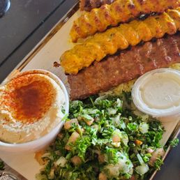 Mixed plate of chicken and beef lule kebab