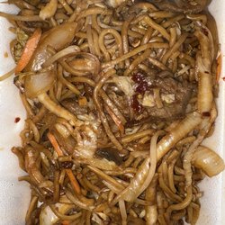 China Wok - The best Beef Lo Mein I add extra bean sprouts and make it spicy