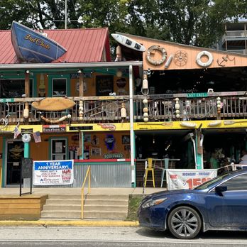 3RD CHUTE BAR & GRILL - Updated January 2026 - 72 Photos & 42 Reviews ...