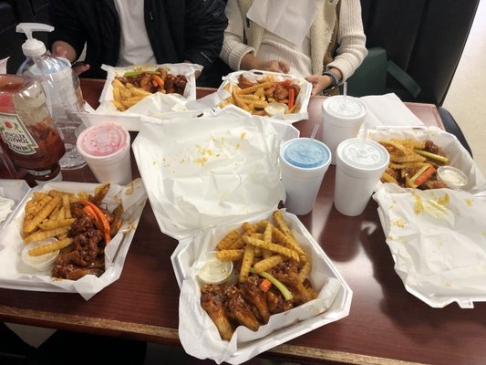 Ching's Hot Wings by null