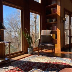 The Overlook Inn - Main common area