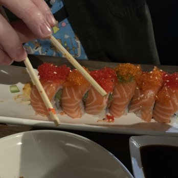 South Hill Grill - Pretty woman roll - New American Near Me - Spokane, Washington South Hill Grill - Pretty woman roll - New American Near Me - Spokane, Washington