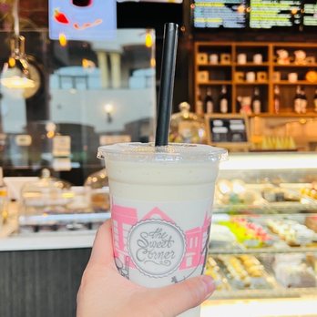The Sweet Corner - The BEST tasting Durian Smoothie EVER! - Coffee & Tea Near Me - San Jose, California