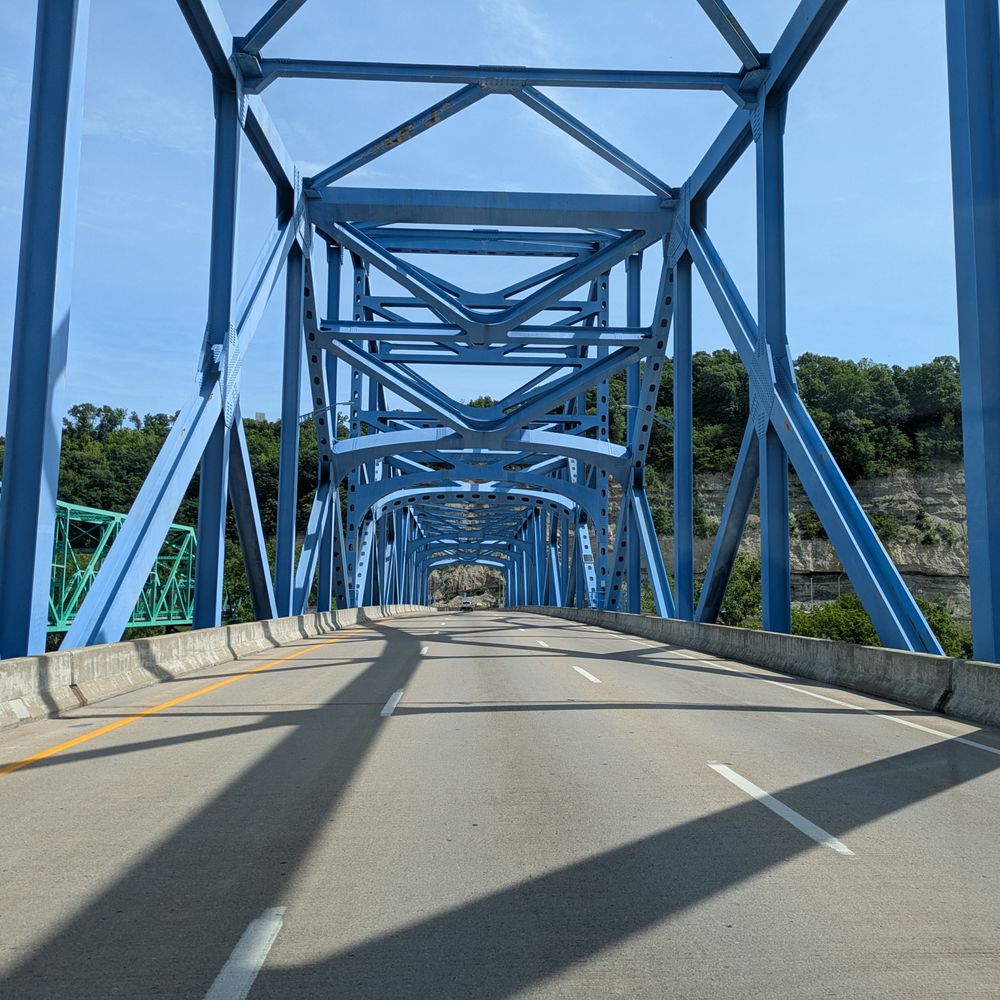 Simeon Willis Memorial Bridge - Crossing the Simeon Willis Memorial Bridge from Kentucky into Ohio - Landmarks & Historical Buildings Near Me - Ashland, Kentucky Simeon Willis Memorial Bridge - Crossing the Simeon Willis Memorial Bridge from Kentucky into Ohio - Landmarks & Historical Buildings Near Me - Ashland, Kentucky