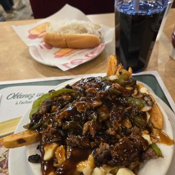 Greenspot Restaurant - St-Henris poutine - Canadian (New) Near Me - Montreal, Quebec