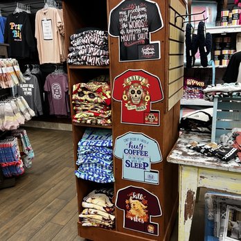 Buc-ee's - Gas Stations Near Me - Crossville, Tennessee