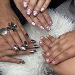 10 Perfect Nails - Nails