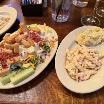 Spaghetti Works - Salad bar - Italian Near Me - Omaha, Nebraska Spaghetti Works - Salad bar - Italian Near Me - Omaha, Nebraska