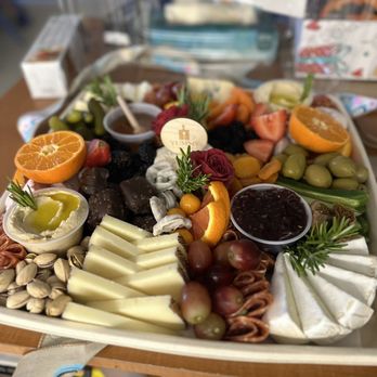 Yummy Tablas - Charcuterie - Caterers Near Me